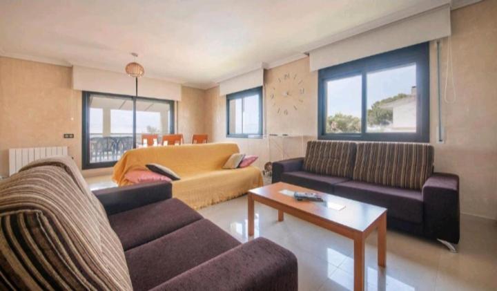 Vila Txalet Ra Frente Al Mar Calafell Exteriér fotografie